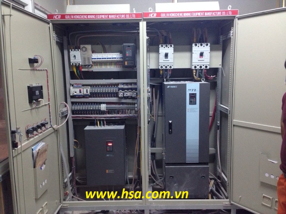 Dịch vụ lắp đặt, cải tạo nâng cấp tủ điện điều khiển dùng biến tần
